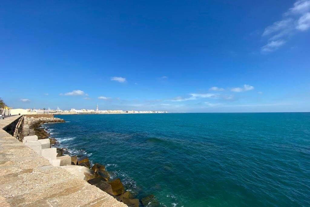 Апартаменты Mirador Playa Caleta Cadiz Centro Grupo Ac Gestion Экстерьер фото